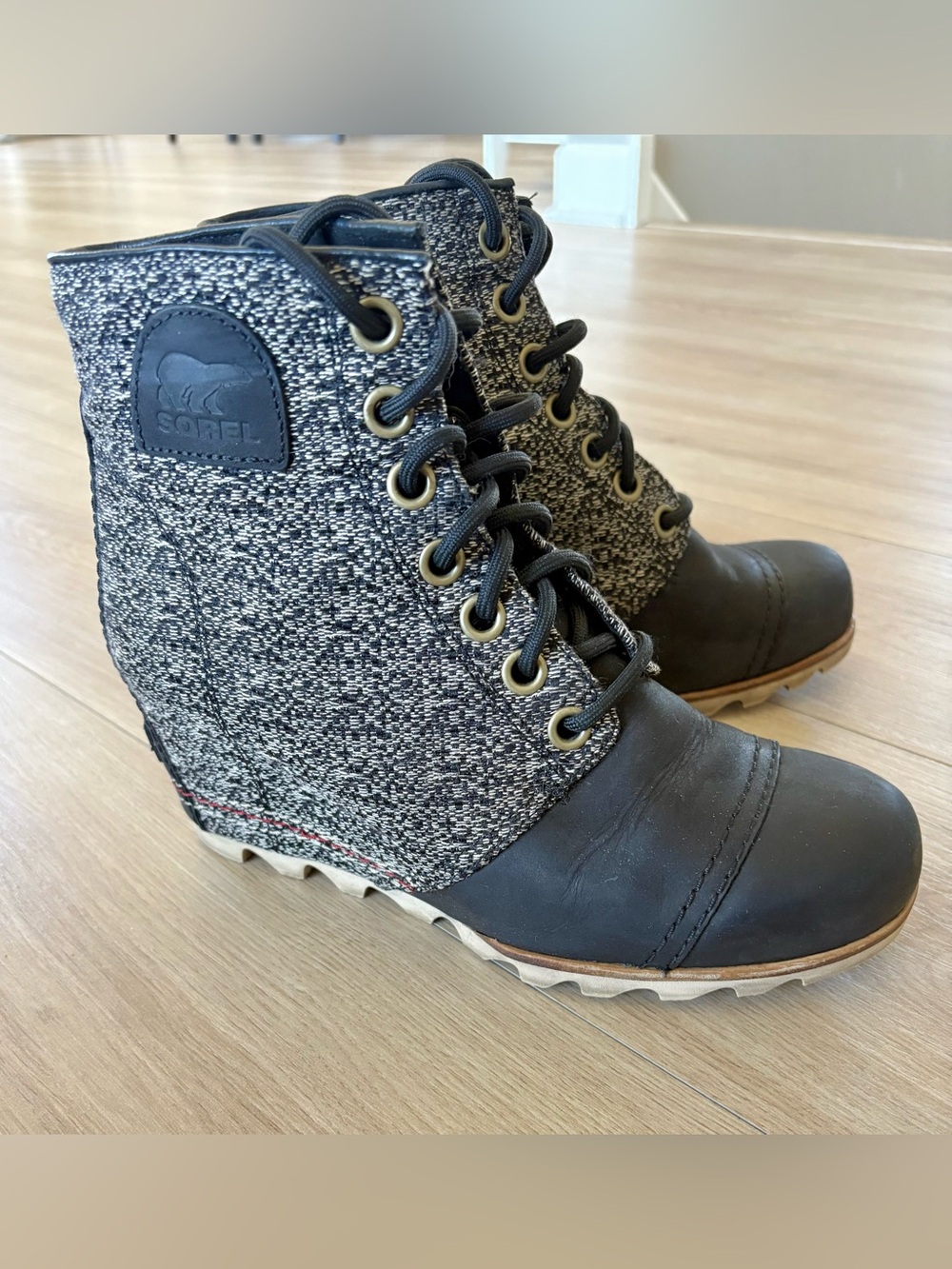 Sorel Black and Gray Wedge Lace-Up Ankle Boots